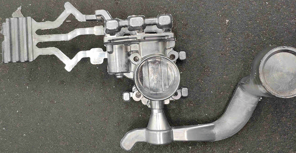 Fig. 7: Casting of the throttle housing - all defined customer specifications were already fulfilled during the first sampling 